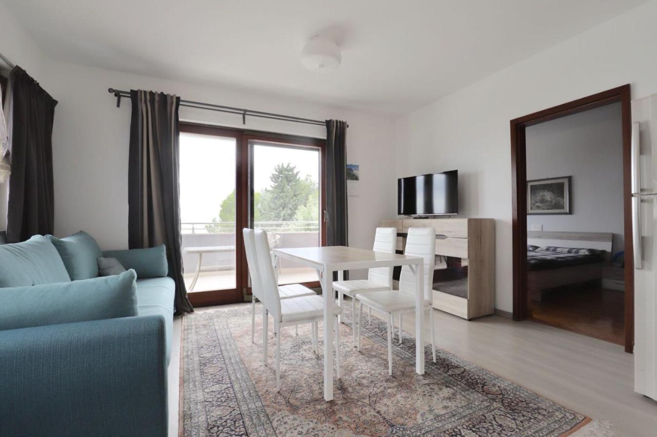 Apartments Villa Sofia Crveni Vrh Eksteriør billede