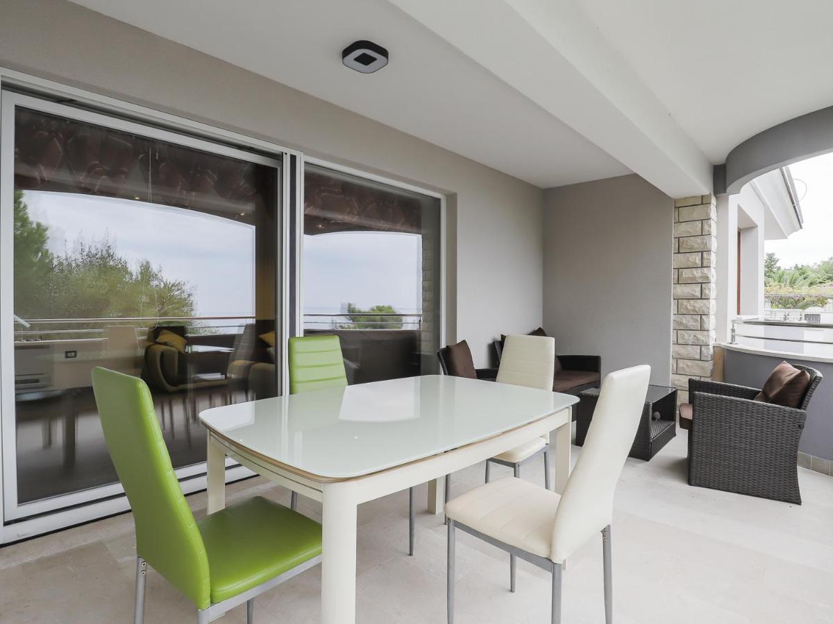 Apartments Villa Sofia Crveni Vrh Eksteriør billede