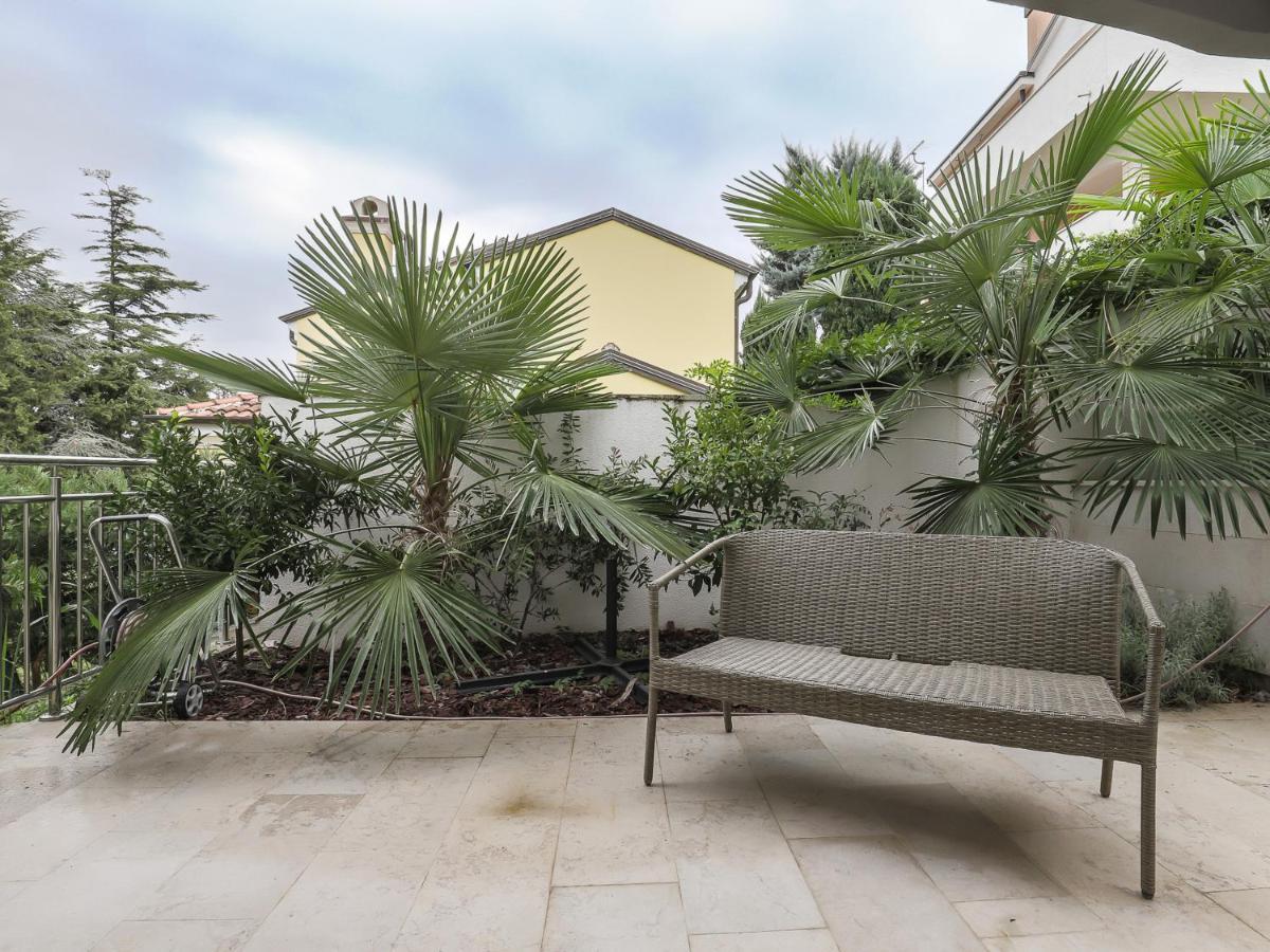Apartments Villa Sofia Crveni Vrh Eksteriør billede